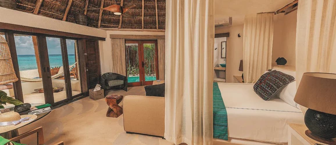 Rooms in Playa del Carmen: a sensory refuge at Mahekal Beach Resort