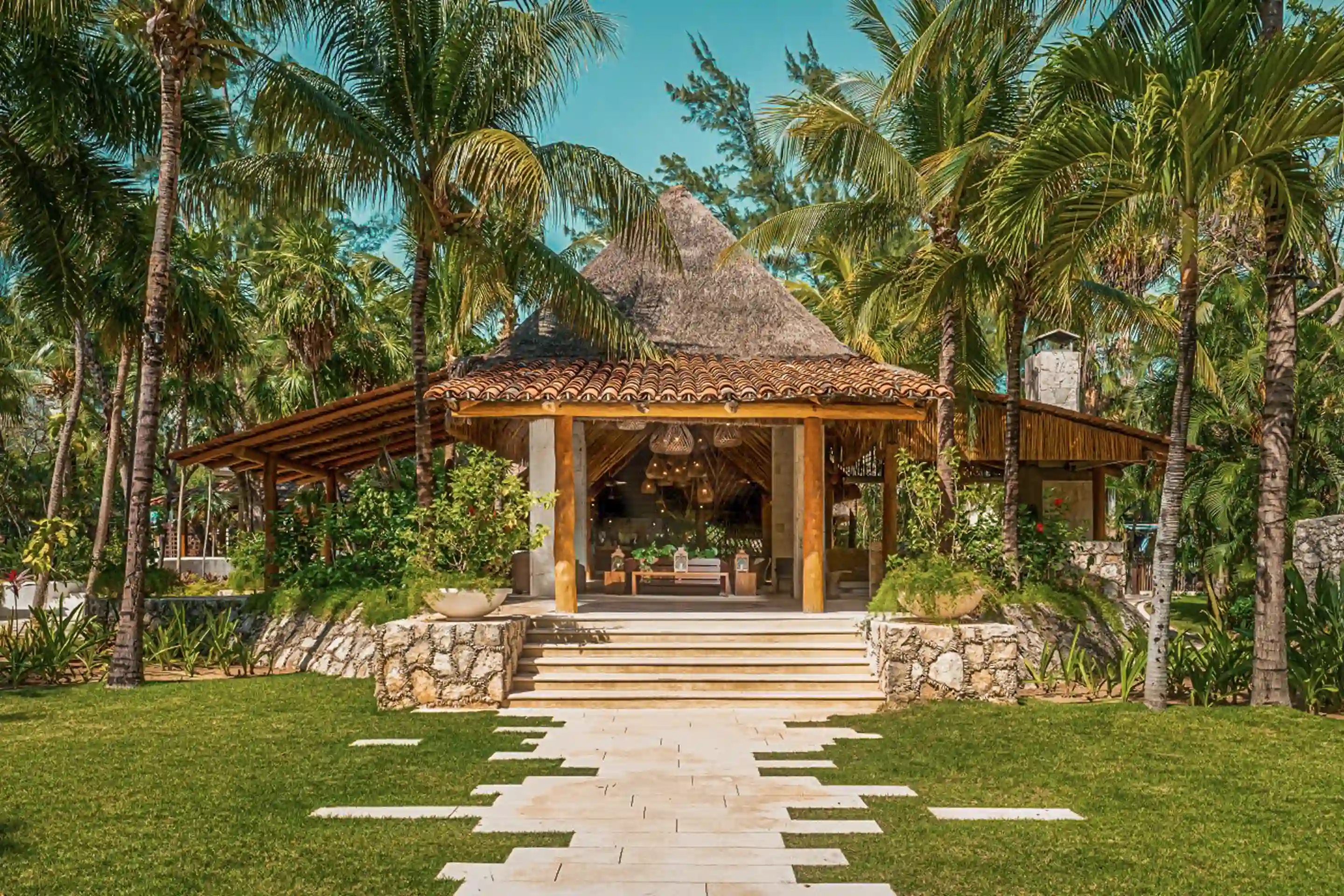 Mahekal Beach Resort, a beachfront hotel in Playa del Carmen